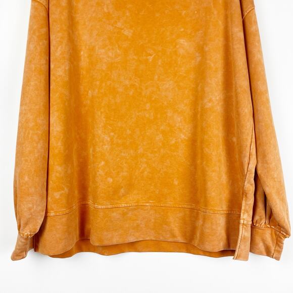 Fantastic Fawn Oversized Skull Star Sweatshirt Burnt Orange Womens Size Small - Picture 10 of 11